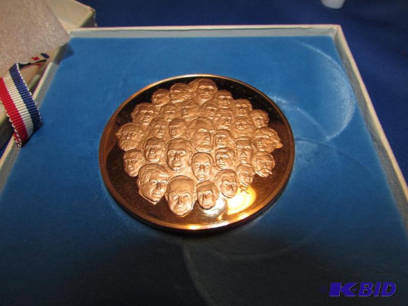 1776-1976 Commemorative Medallion  Coin, gol...