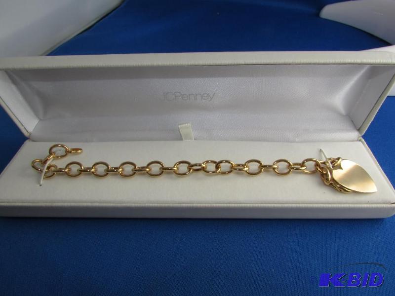 Charm Bracelet, 10KT, Italy. Do not know if t...
