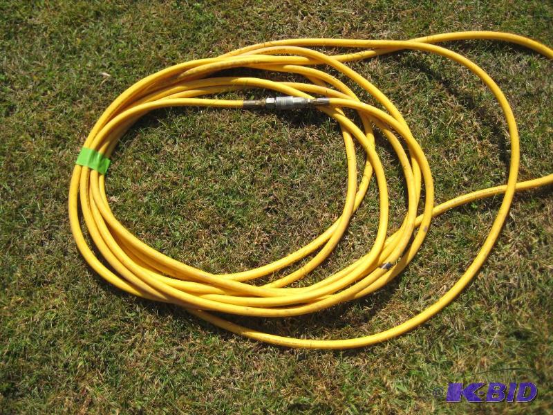 lot 12 image: Pair of Air Hoses