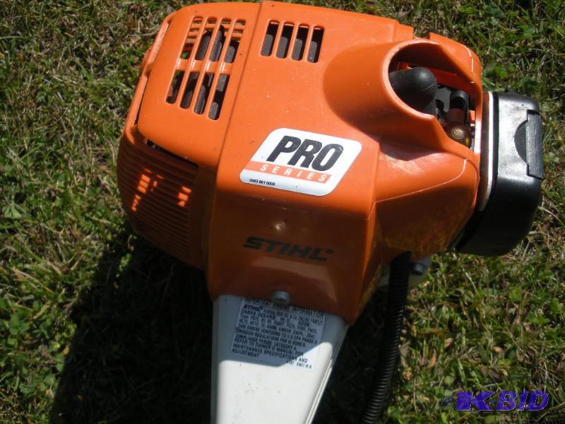 lot 57 image: Stihl Pro Series Weed Whip