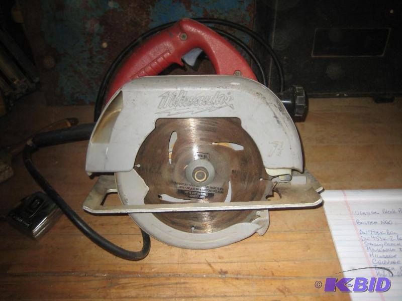 lot 77 image: Milwaukee Tools Circular Saw