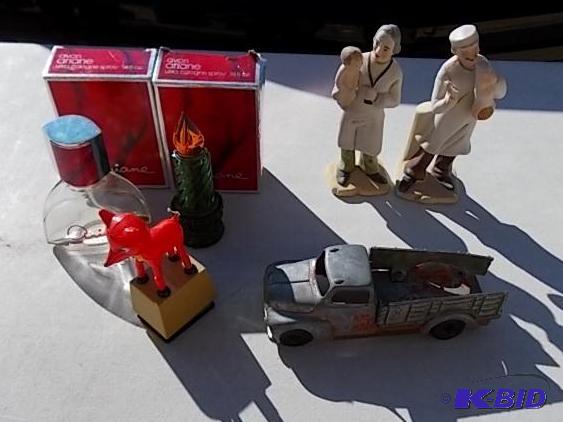 lot 15 image: Vintage Hubley Truck, Perfume Bottles, Figuri...