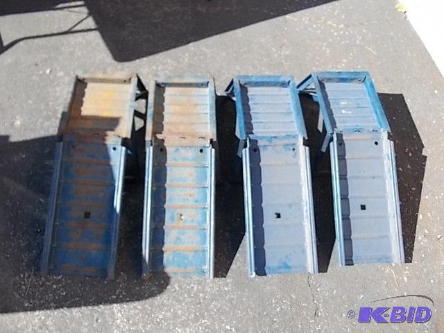 lot 40 image: Set Of 4 Drive-On Car Stands With Removable R...