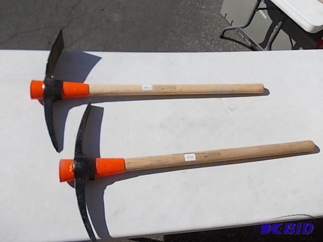 lot 46 image: 5 Pound Pick Mattock & 5 Pound Railroad P...