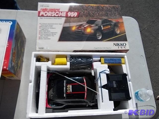 lot 5 image: Nikko Radio Control&nbspPorsche High Perform...