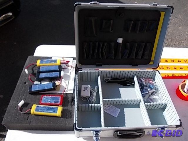 lot 6 image: Lot Of 6 Different Batteries For RC Cars In H...