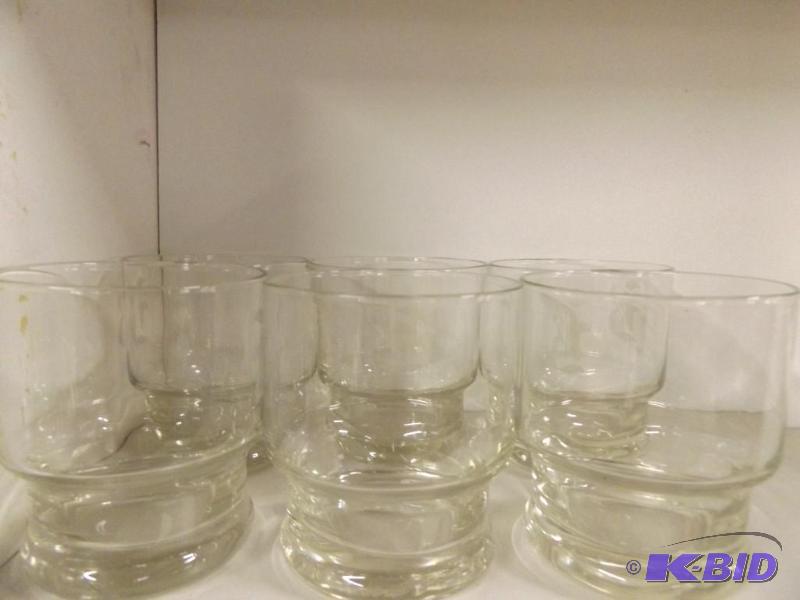 Set of 6 glass tumblers...