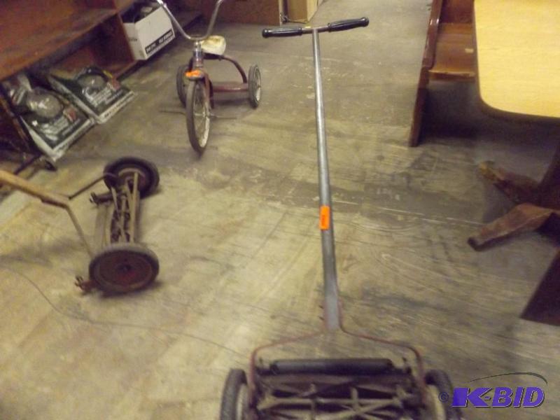 Vintage push mower, metal handle...