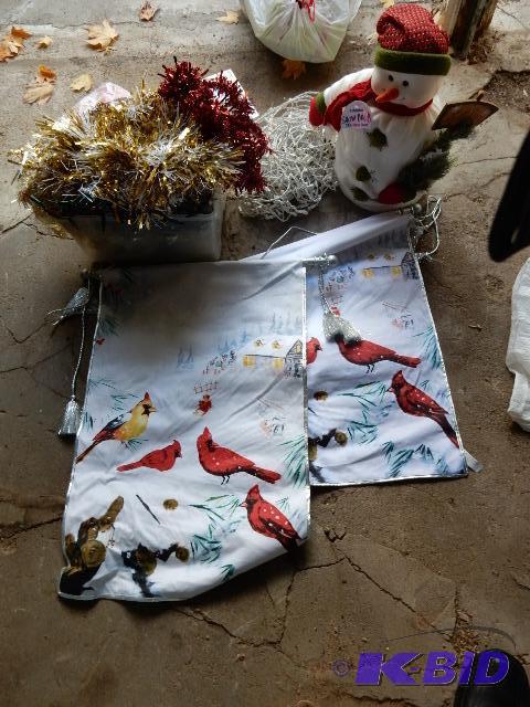 lot 101A image: Misc. Christmas items as pictured....