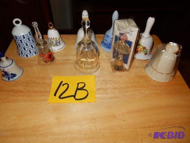 lot 12B image: China Bells as pictured Bring packaging mater...