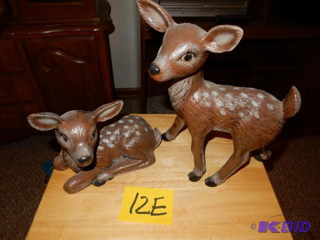 lot 12E image: 2 Ceramic Fawns as pictured.. They are approx...