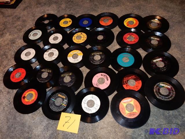 lot 71 image: Large lot of 45s.. See closeups for some of t...