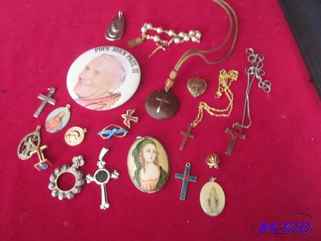 Large lot of religious jewelry.&nbsp...