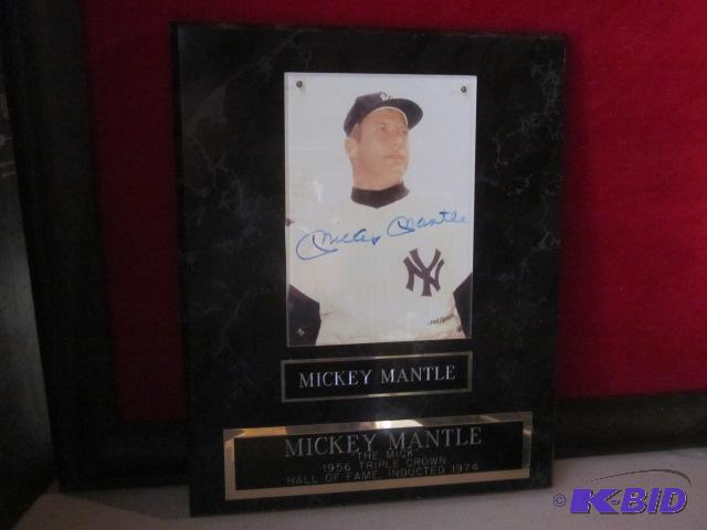 5 x 7 inch autographed Mickey Mantle photo in...