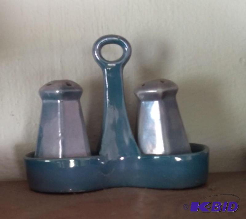 S & P Shakers