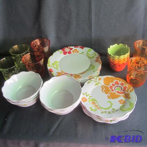 Plastic Dinner Set