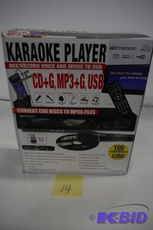 lot 14 image: Emerson GQ100 Karaoke Player