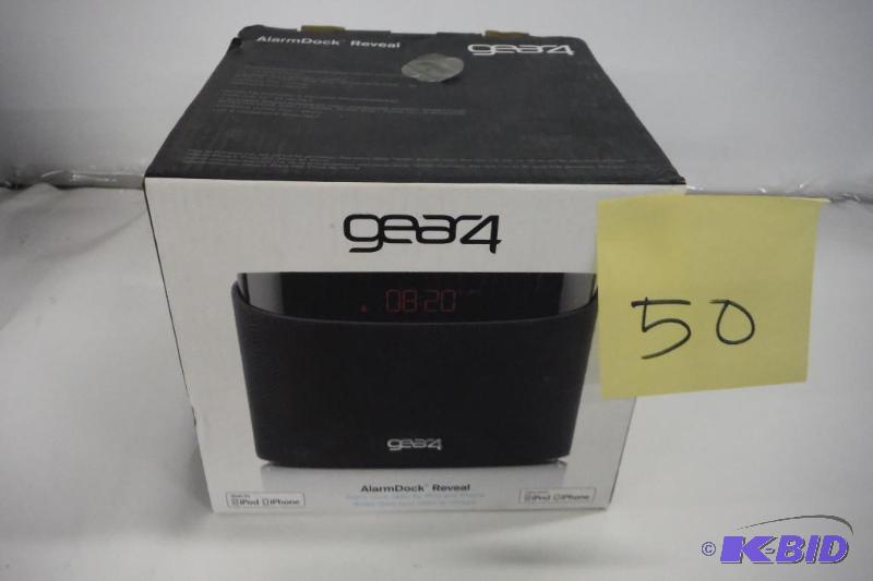 lot 50 image: Gear4 Alarmdock Reveal Dock For iPod and Iphone PG487US