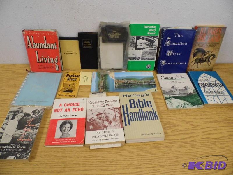 Books w Note Pads