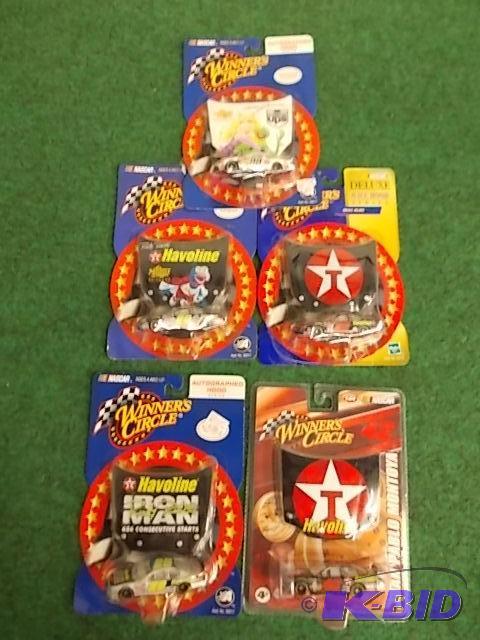 lot 106 image: 5 NASCAR Hood Series...