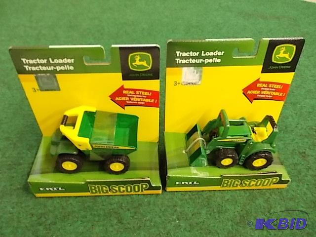 lot 19 image: 2-Ertl JD Big Scoops (Tractor Loader & Du...