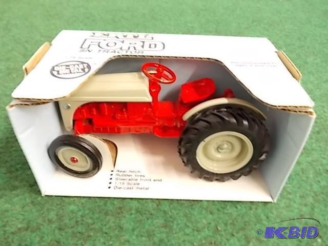 lot 65 image: Ertl 116 Ford 8N Tractor...