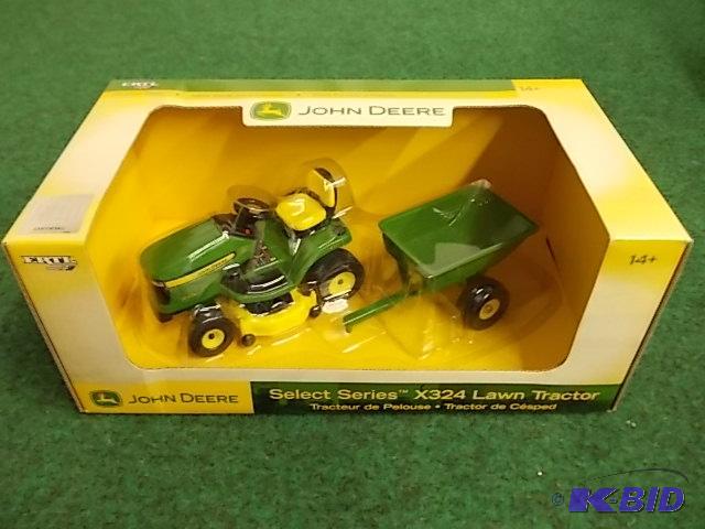 lot 86 image: Ertl 116 John Deere Select Series X324 ...