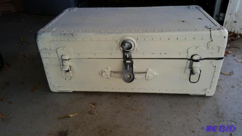 Antique Travel Truck