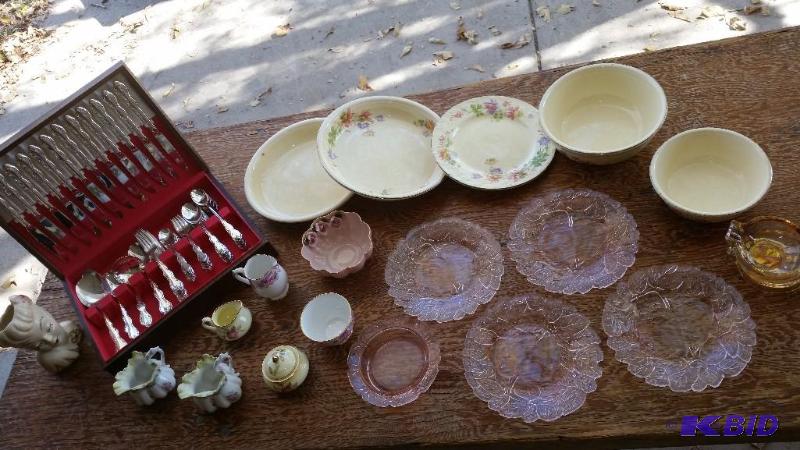 Fine Silverware and Party Set