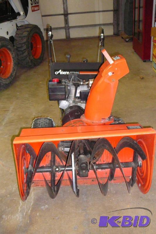 Anens St 832 Snow blower with chains Techmsen...