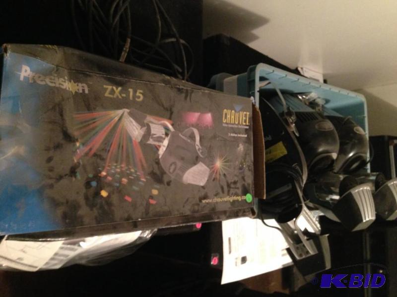 lot 49 image: Chauvet Lights (4) ZX-75 Precisions Extra par...