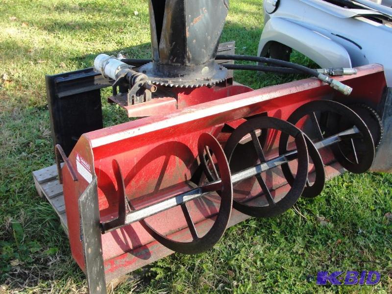 Loftness Snowblower with Electric Turn Shute ...