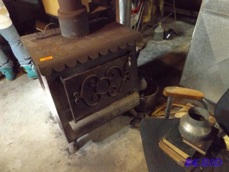 old wood burning stoveTHis Item is in the bas...