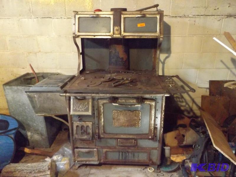 Antique Home Comfort Wood Burning Cook Stove Wrought Iron Range Company