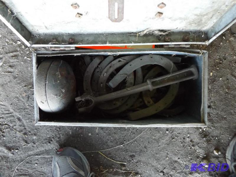 tool box&nbsphorse shoes a&nbsplight and mi...