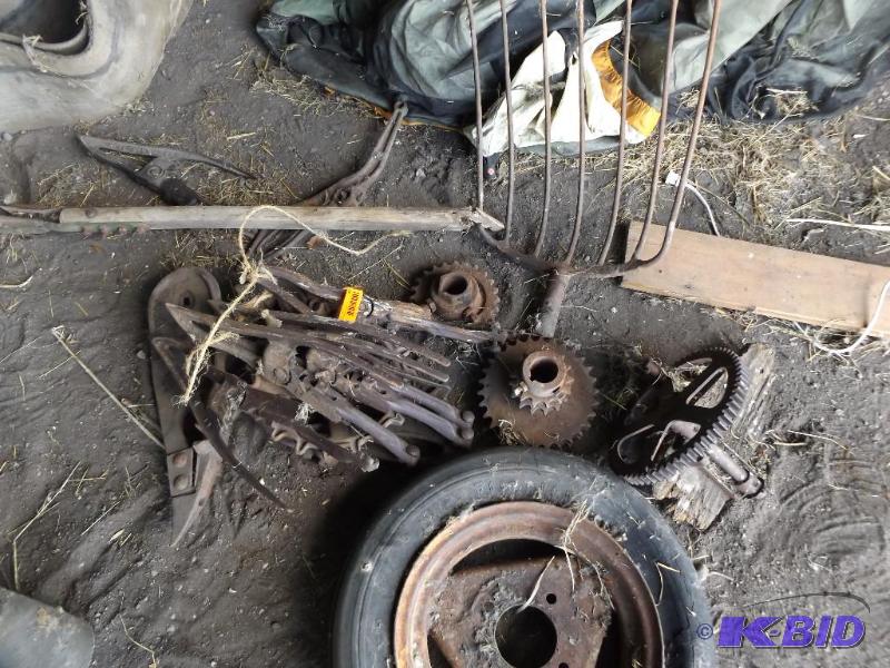 Misc&nbsp tools and machinery pieces....