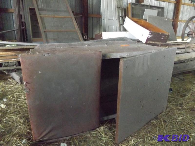 Tank or Cabinet with doors...