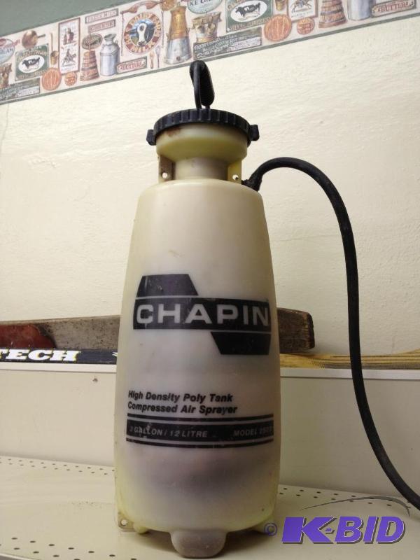 lot 110 image: Chapin 3 Gal Compressed Air Sprayer&nbsp...