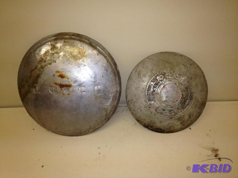 lot 121 image: Dog Dish Hub Caps  Dodge  Buick&nbsp...