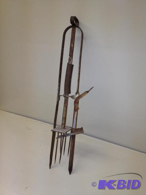 lot 140 image: Mole  Gopher Trap...