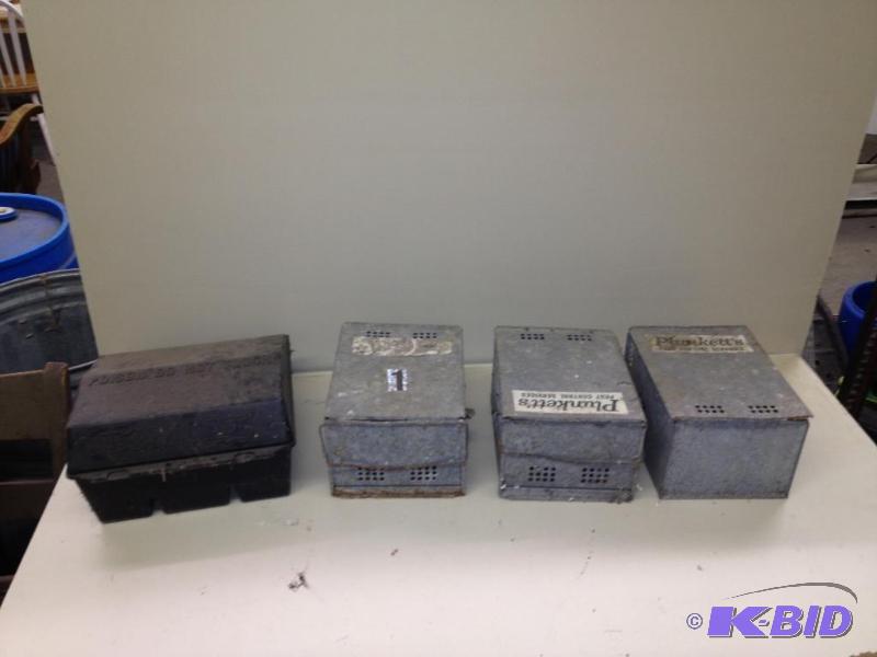 lot 141 image: Mouse  Rat Traps&nbsp...