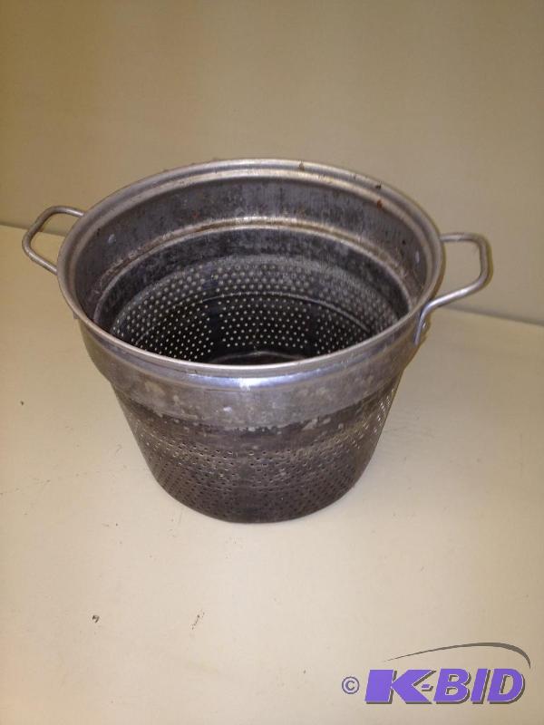 lot 149 image: Strainer  Steamer&nbsp...