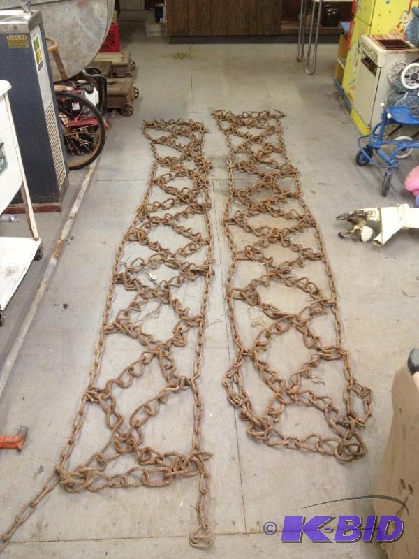 lot 51 image: Tractor Tire Chains, about 11 Long and 2 Wi...
