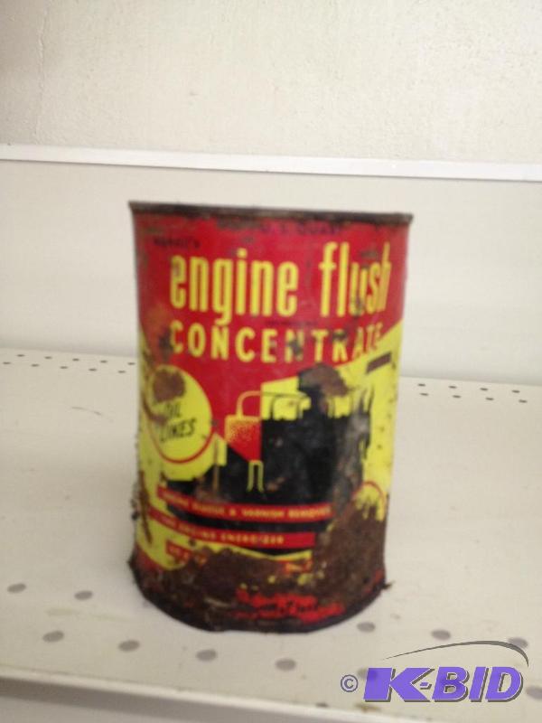 lot 79 image: Vintage Engine Flush Concentrate Tin Can, Uno...