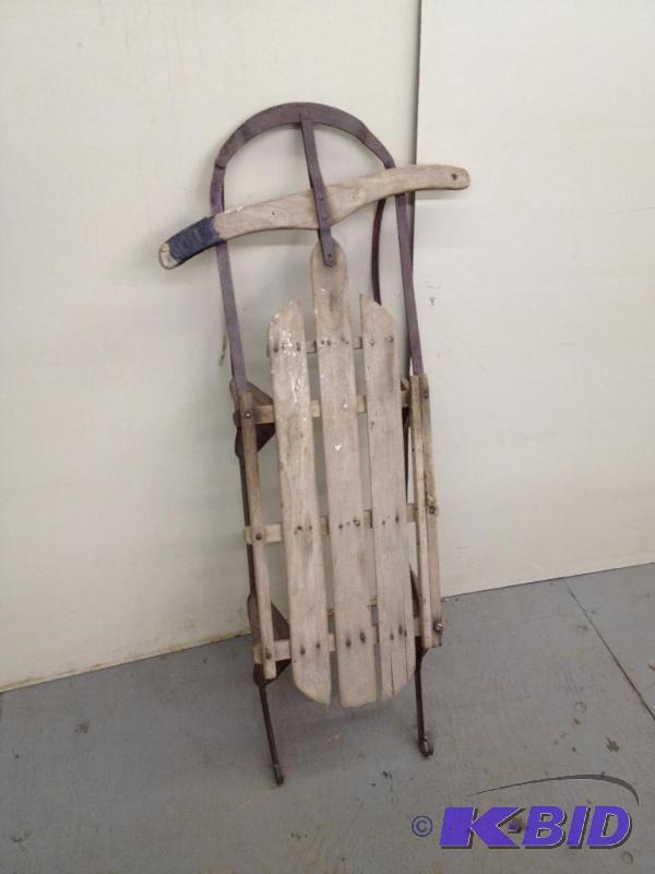 lot 90 image: Vintage Sled&nbsp...