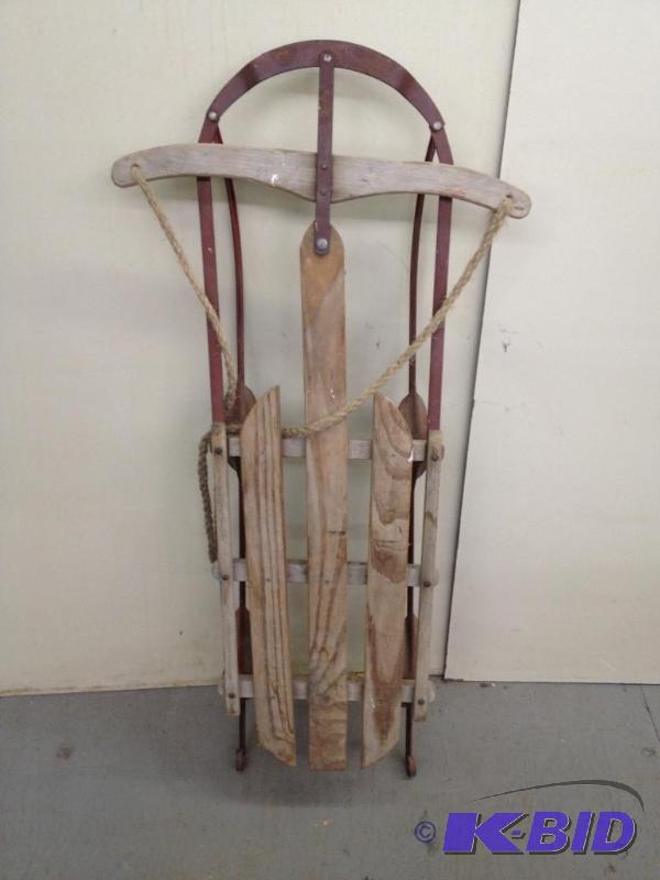 lot 92 image: Vintage Sled&nbsp...
