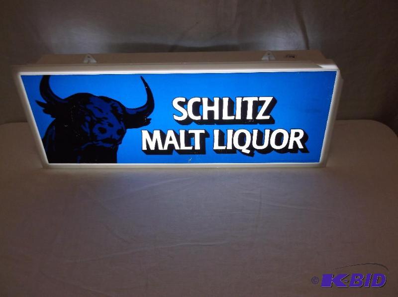 lot 19 image: Schlitz Malt Liquor lighted sign measuring 19...
