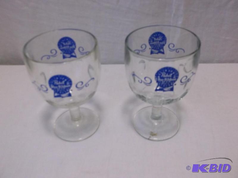 lot 24 image: Lot with 2 Pabst beer glasses in great condit...