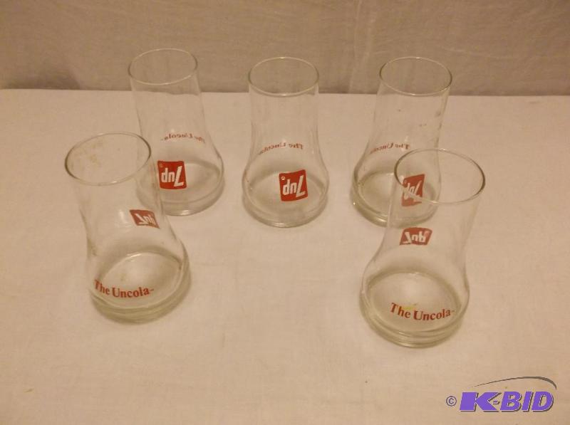 lot 28 image: Nice lot with 5 - 7up up side down glasses al...
