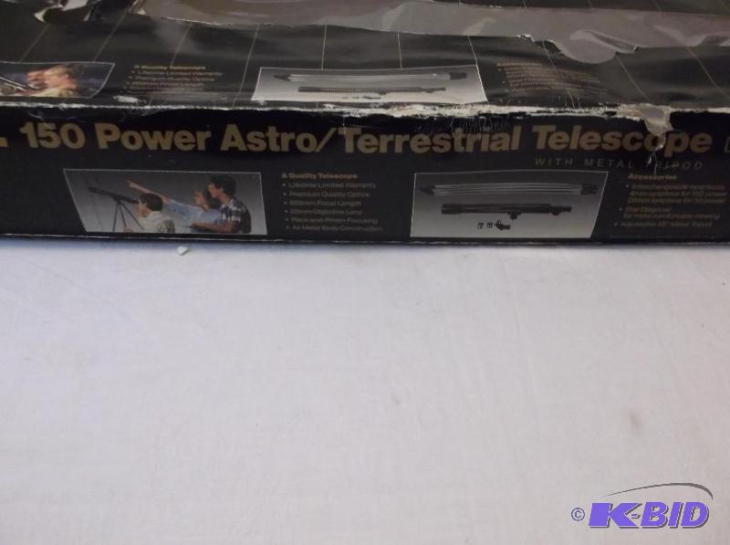 lot 72 image: Bushnell 150 power AstroTerrestrial Telescop...